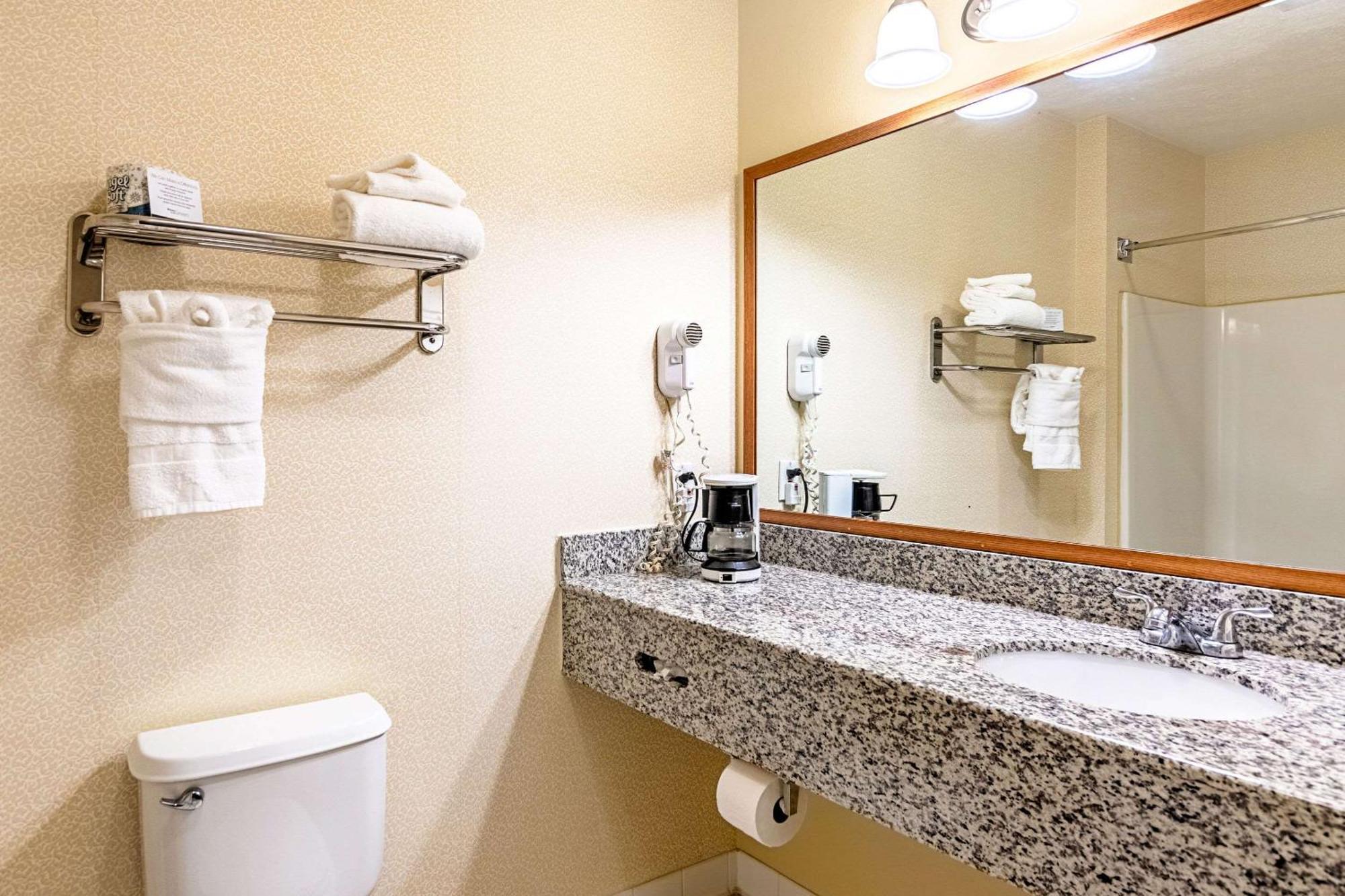 Quality Inn Burkeville Hwy 360 & 460 Eksteriør bilde