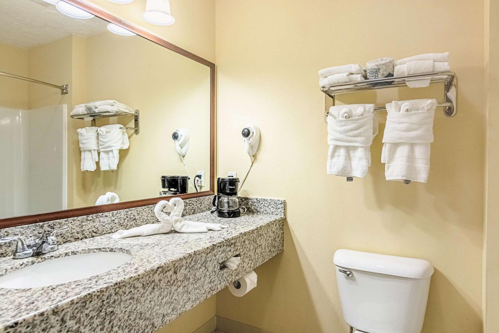 Quality Inn Burkeville Hwy 360 & 460 Eksteriør bilde